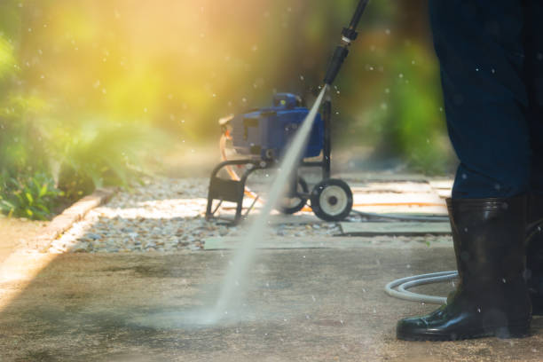 Best Pool Deck Cleaning  in Summerset, SD